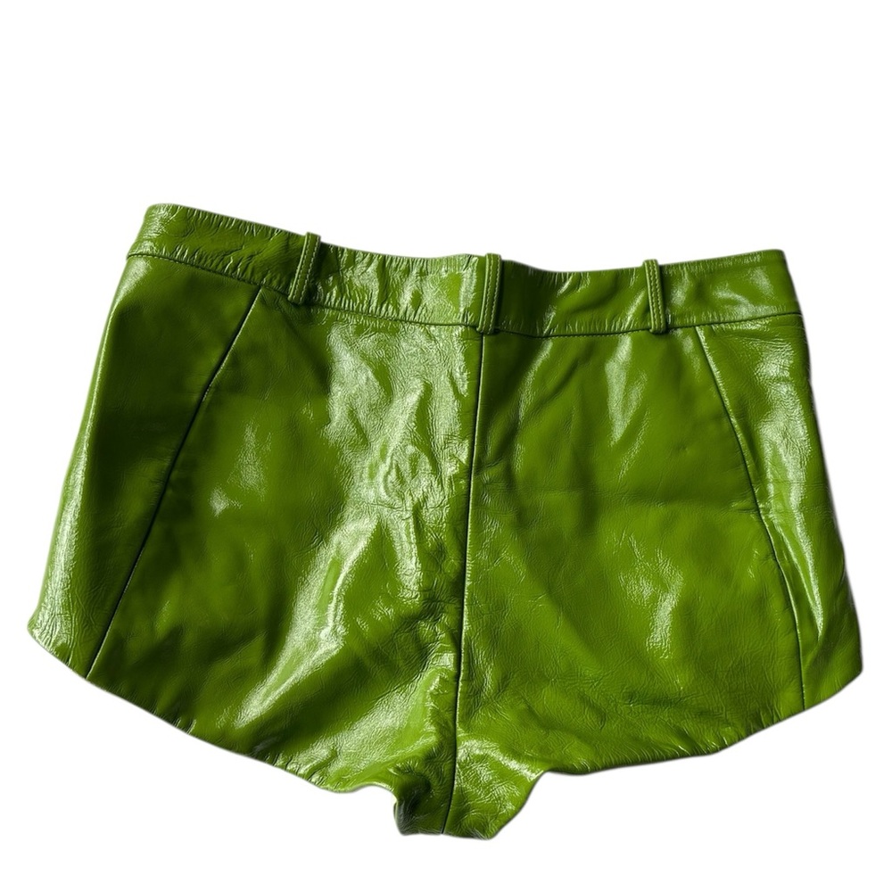 LAMARQUE x REVOLVE Annaise Hot Short in Patent Green NWT Medium - Picture 7 of 9